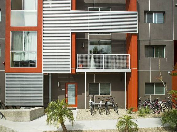 5th image of 860 Camino Del Sur Unit 303