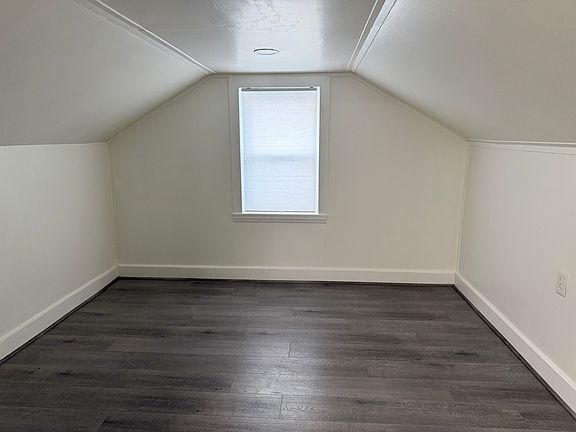 5th image of 346 W Church Rd