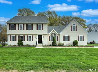 50 Ralphs Ln, East Haven, CT 06512
