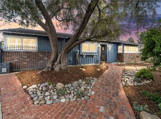 1372 N Mountain Ave, Claremont, CA 91711