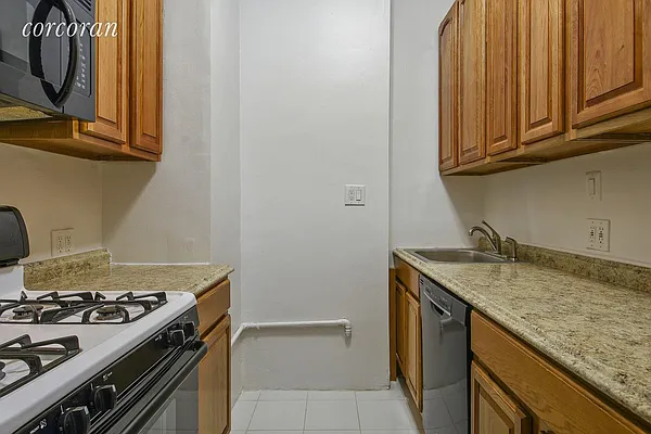 Rented by Corcoran | media 21
