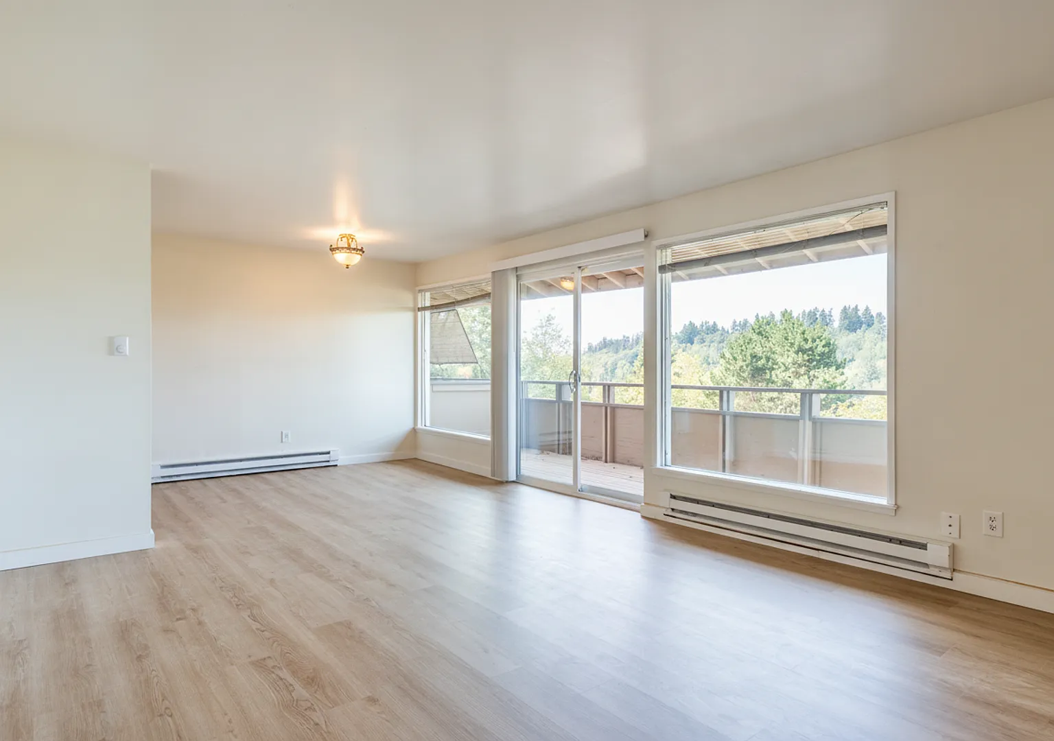 Mercer Park Apartments — Photo 3