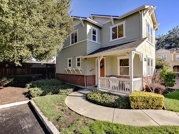 3rd image of 24 Maravilla Ct