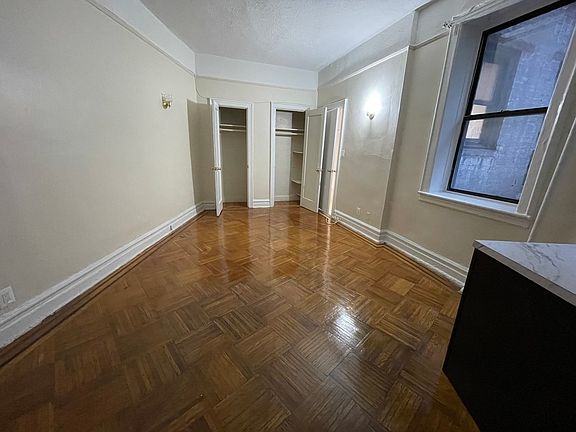 4th image of 350 Ocean Ave #44