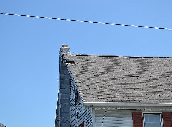3rd image of 3508 Wayne Rd