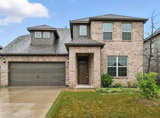 2810 Grand Lookout Ln, Arlington, TX 76001