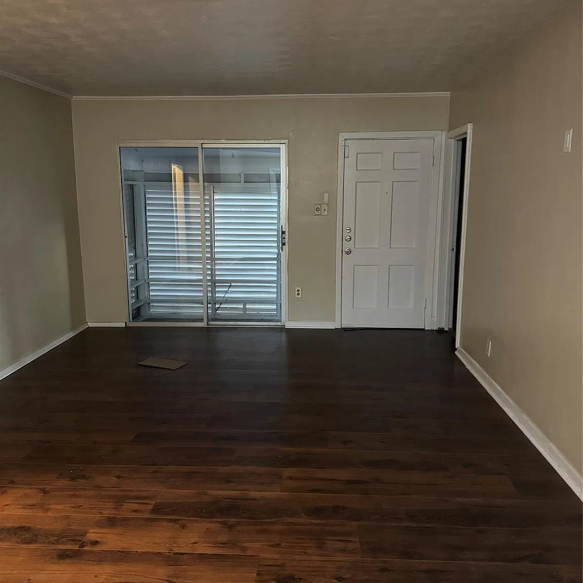 3 bed, 2.0 bath, $1,250 — Photo 3