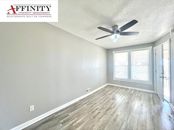3rd image of 3318 E 10th St APT 1W