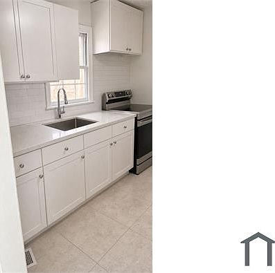 2nd image of 3866 Myrtle Ct