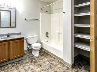 Somerset, Lincoln, NE 68506