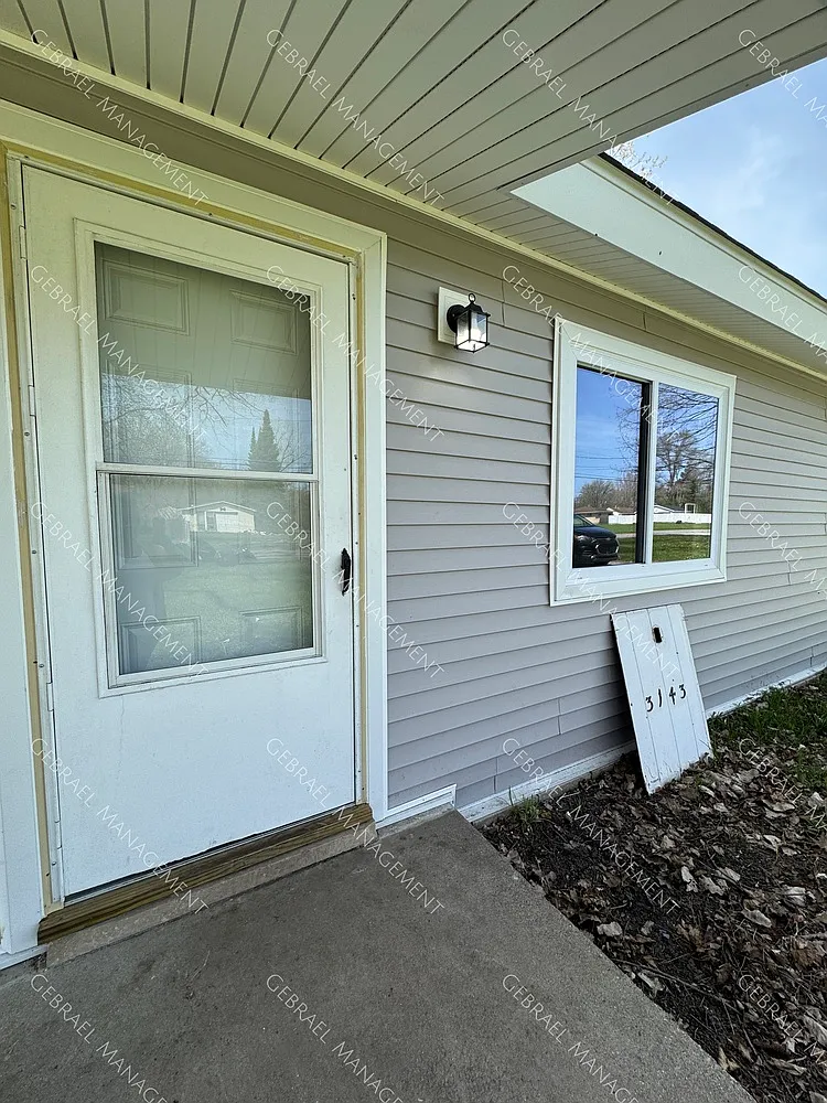 3143 - 3145 Walters Dr. ROA NEW — Photo 2
