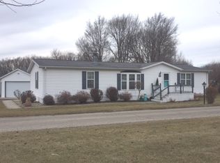 302 Tioga Trl, Marengo, IL 60152