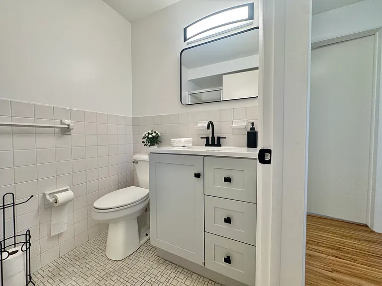 431 Tollis Pkwy #151B — Photo 12