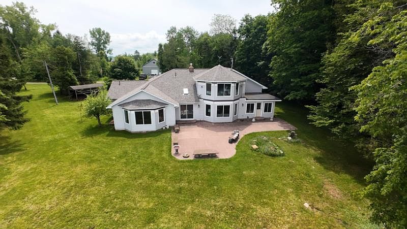 1st image of 9214 N Lakeshore Dr