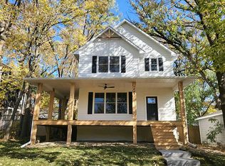 1452 Raymond Ave, Saint Paul, MN 55108