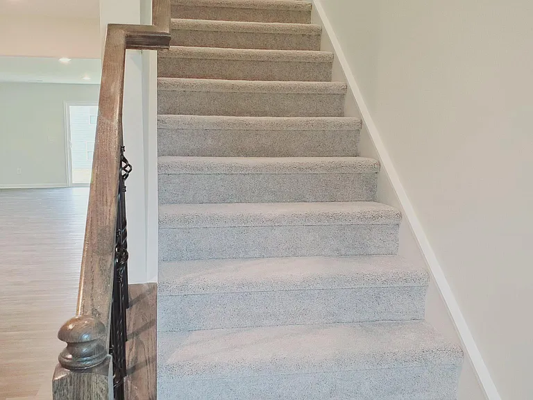 1200 Roundhill Ct — Photo 8