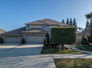 2530 Deauville Cir, Clovis, CA 93619