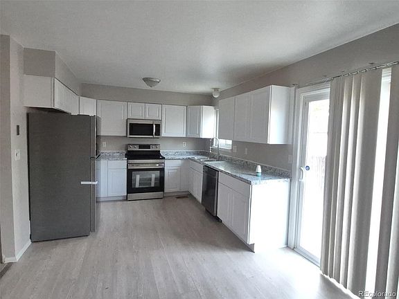 2nd image of 16743 E Kenyon Drive