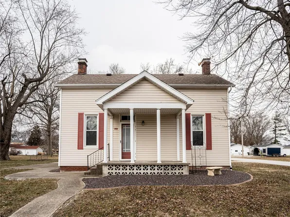 99 E Elm St, Aviston, IL 62216