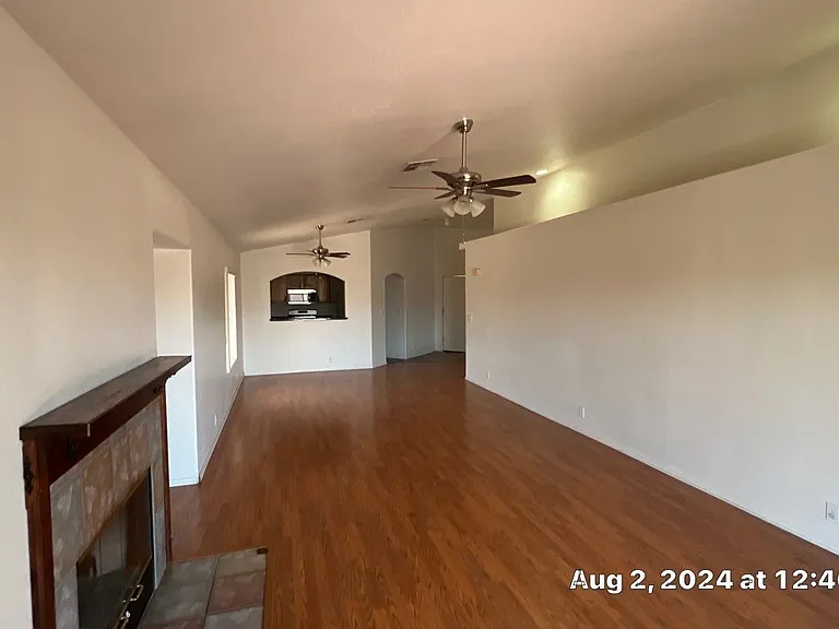 3622 Terra Loma Dr — Photo 3