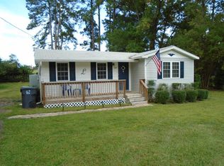 1128 Dixie Ln, Lincolnton, GA 30817