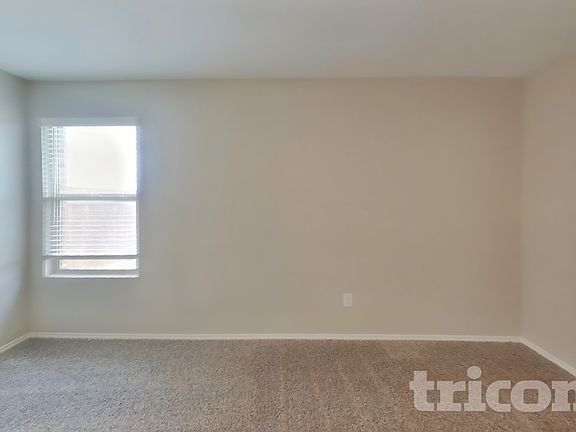 5th image of 1709 Claireborne Ct