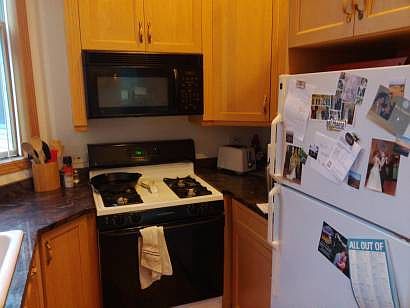 2nd image of 3212 S Wallace St APT 2W