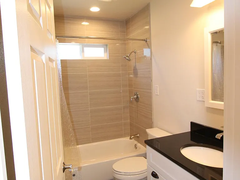 Upstairs bathroom.