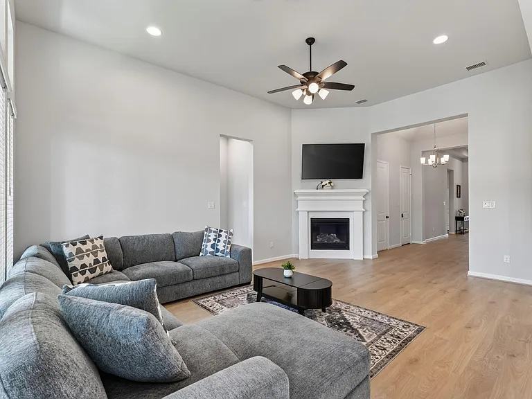 22435 Sawmill Pass Ln — Photo 15