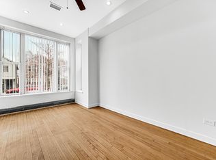 2033 W 19th St #1F, Chicago, IL 60608