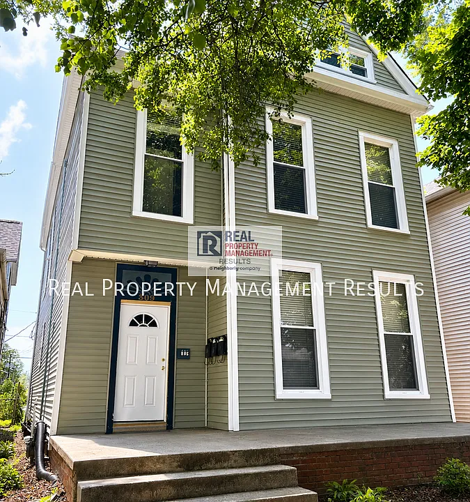 309 Chandler Ave #4