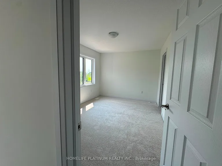 106 Lavender Rd — Photo 10