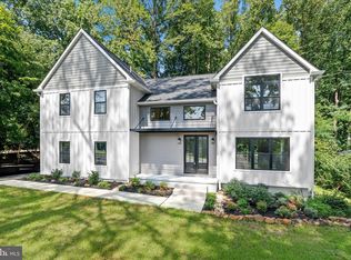 276 W Chestnut Hill Rd, Newark, DE 19713