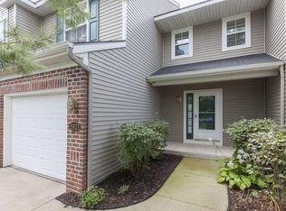 5923 E Lyn Haven Dr SE, Kentwood, MI 49512