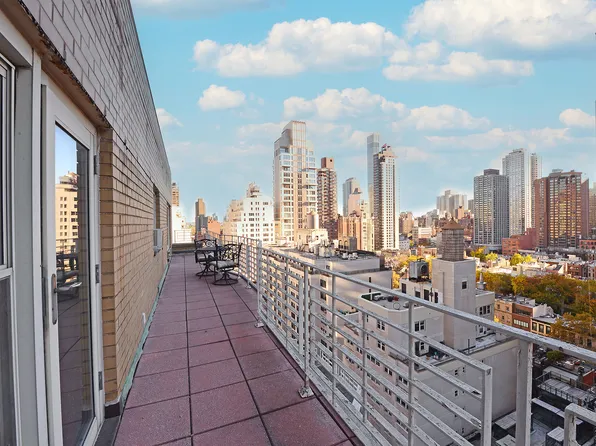 205 East 63rd Street image 2 of 12