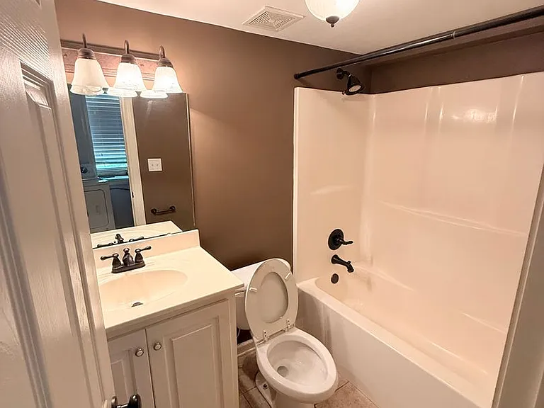 1312 Beanland Dr — Photo 6