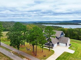 36546 S Pine Rd, Park Hill, OK 74451