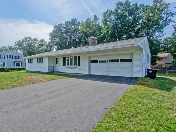 107 Homer St, Feeding Hills, MA 01030