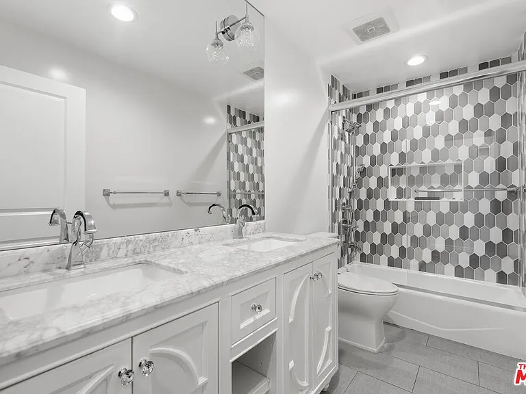 22405 Calipatria Dr — Photo 24