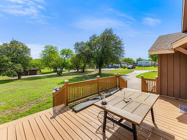 3935 Monta Dr — Photo 3