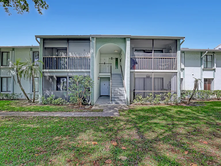 3618 Alder Dr #H2 — Photo 3