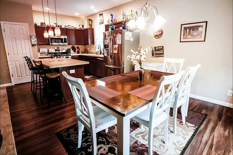3 bed, 1525 sqft, $700 — Photo 3