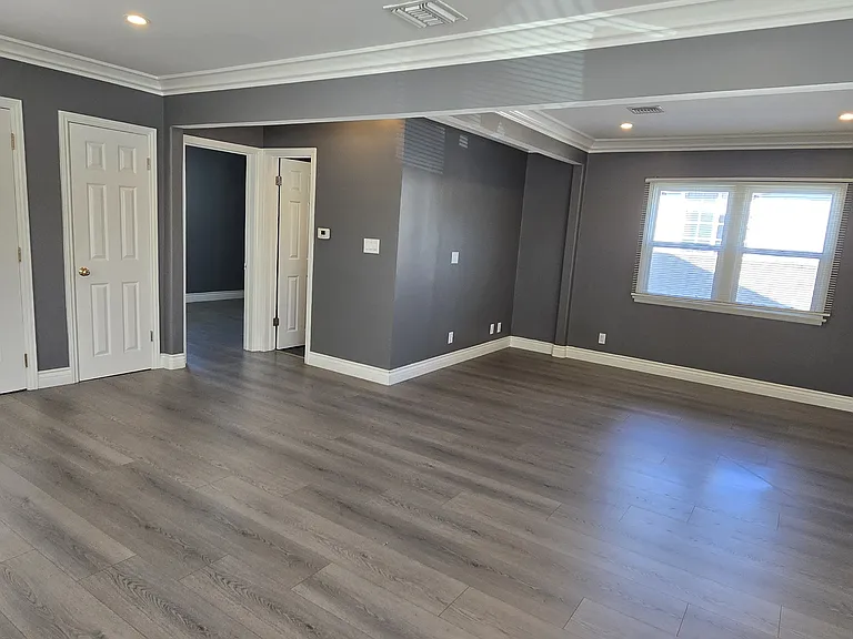 7246 Case Ave — Photo 1