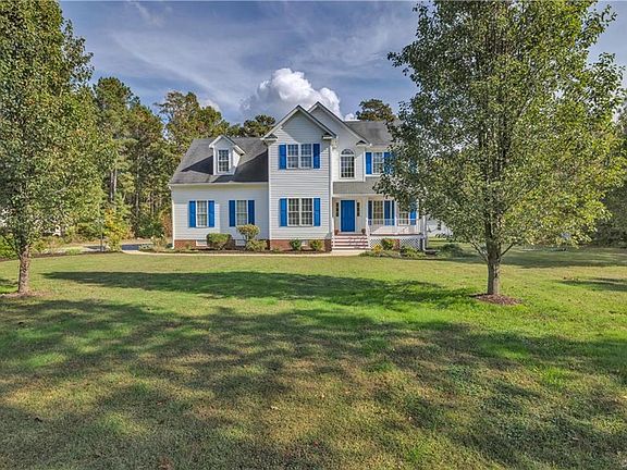 2nd image of 7643 Phillips Woods Dr