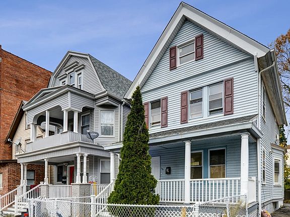 2nd image of 16 Essex St