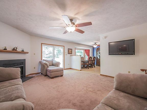 3rd image of 7092 McCauley Ln
