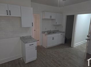 2442 N 39th St #2444, Milwaukee, WI 53210