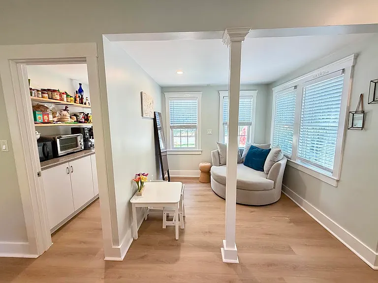 1271 Elm St — Photo 19