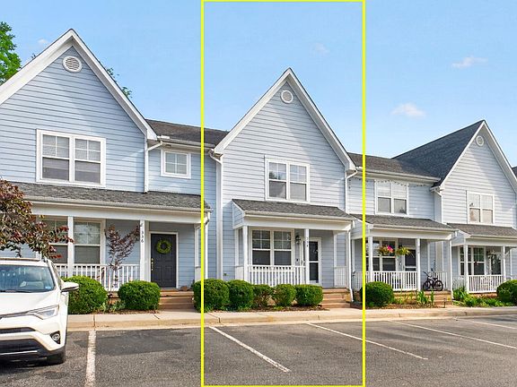4th image of 334 Marquette Ct