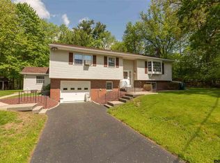 299 Lape Rd, Nassau, NY 12123